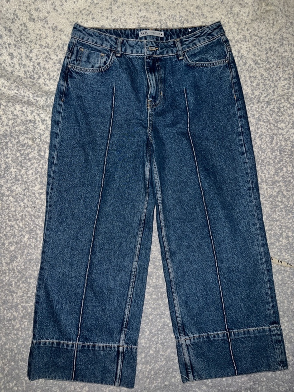 Zara High-Waisted wide-leg jeans Blue Featuring a Distinct Front Seam size 8